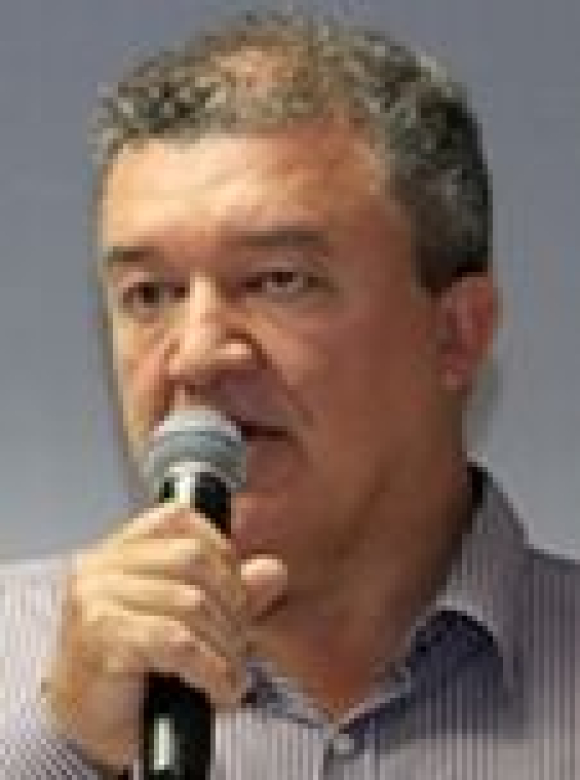 Cayres / / Créditos: Edu Guimarães Cayres