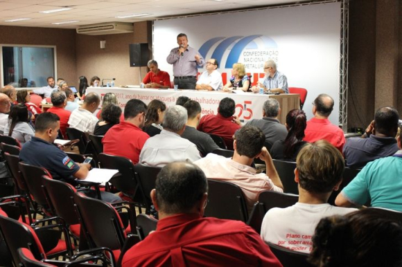 Dirigentes da CNM, da CUT e do Macrossetor da Indústria / / Créditos: CNM/CUT Dirigentes da CNM, da CUT e do Macrossetor da Indústria