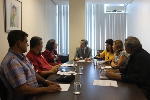 Audiência no MDIC foi a primeira de entidades de trabalhadores / / Créditos: CNM/CUT Audiência no MDIC foi a primeira de entidades de trabalhadores