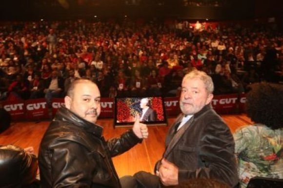 Lula e Vagner durante a 14ª Plenária da CUT