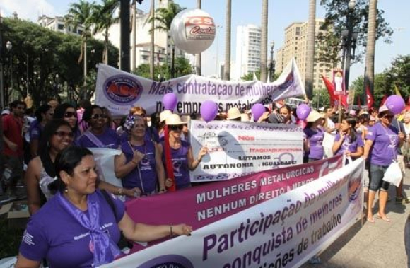 Foto de arquivo da mobilização das mulheres trabalhadoras